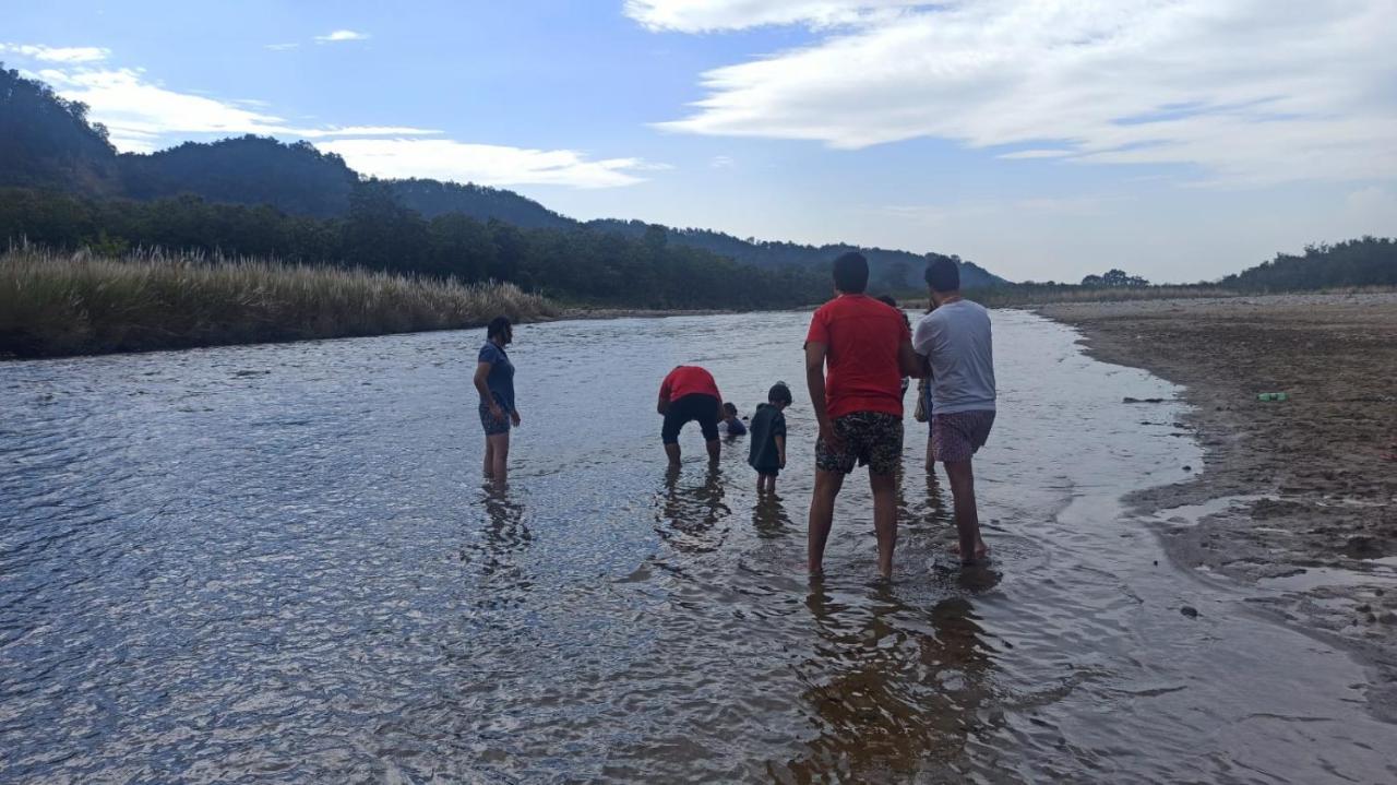 Shekhar Corbett Safari Camp, Hotel Resort , Near Kosi River, Khulbe Garden, Dhikuli, Jim Corbett Park, Ramnagar, Nainital, Uttrakhand Garjia Екстер'єр фото