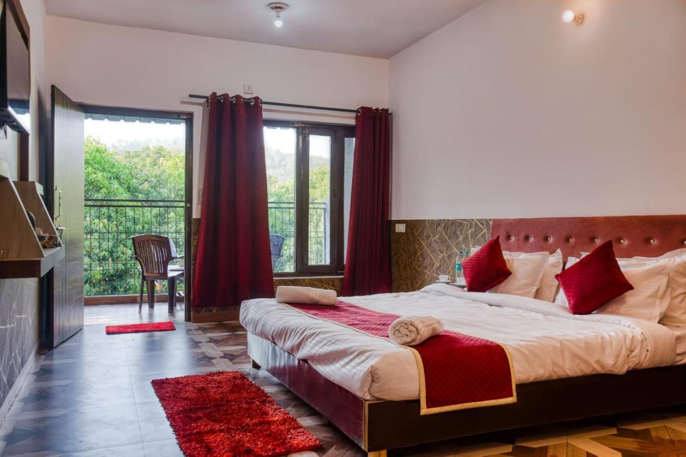 Shekhar Corbett Safari Camp, Hotel Resort , Near Kosi River, Khulbe Garden, Dhikuli, Jim Corbett Park, Ramnagar, Nainital, Uttrakhand Garjia Екстер'єр фото